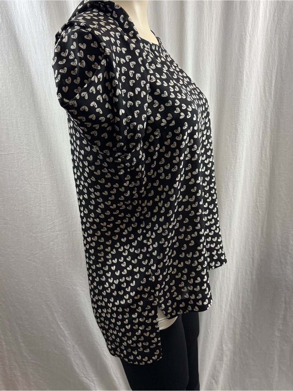 Anthropologie Maeve Linosa heart-patterned silk blouse M - Picture 8 of 11